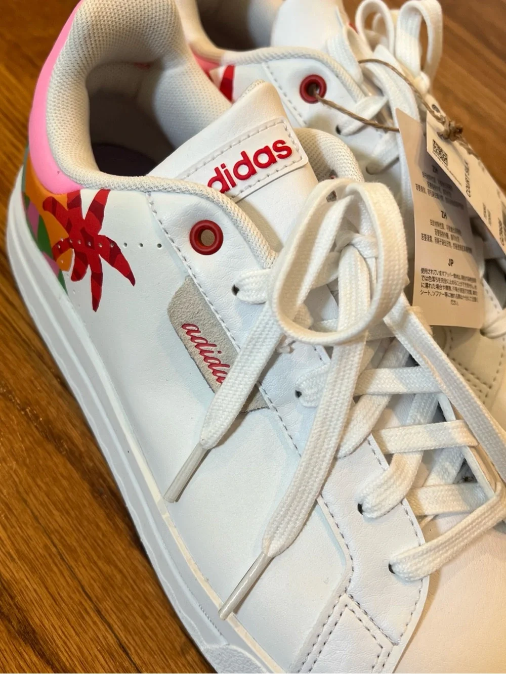 adidas Women’s White Court Sneakers collab with Farm Rio Pink Floral Heel size 7 - Picture 9 of 16